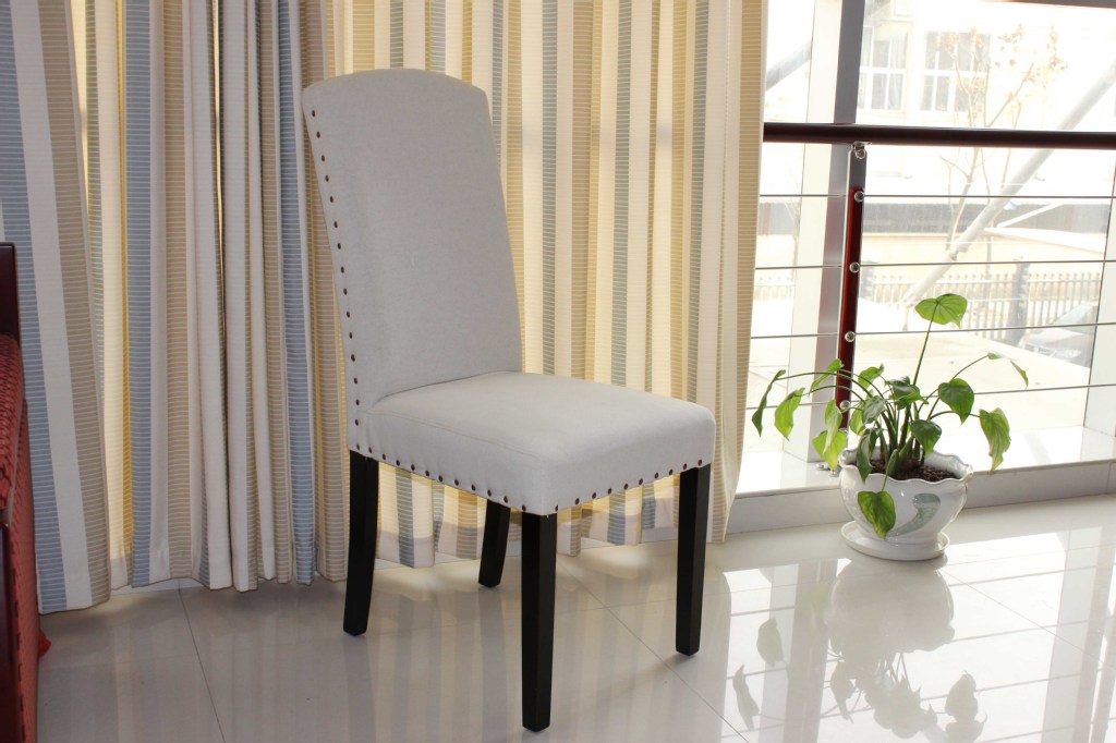 安吉餐椅 融合時尚設計與實用本色的家居優選